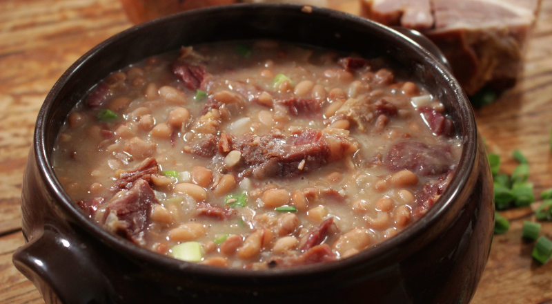 Feijão com Charque Macio e Saboroso